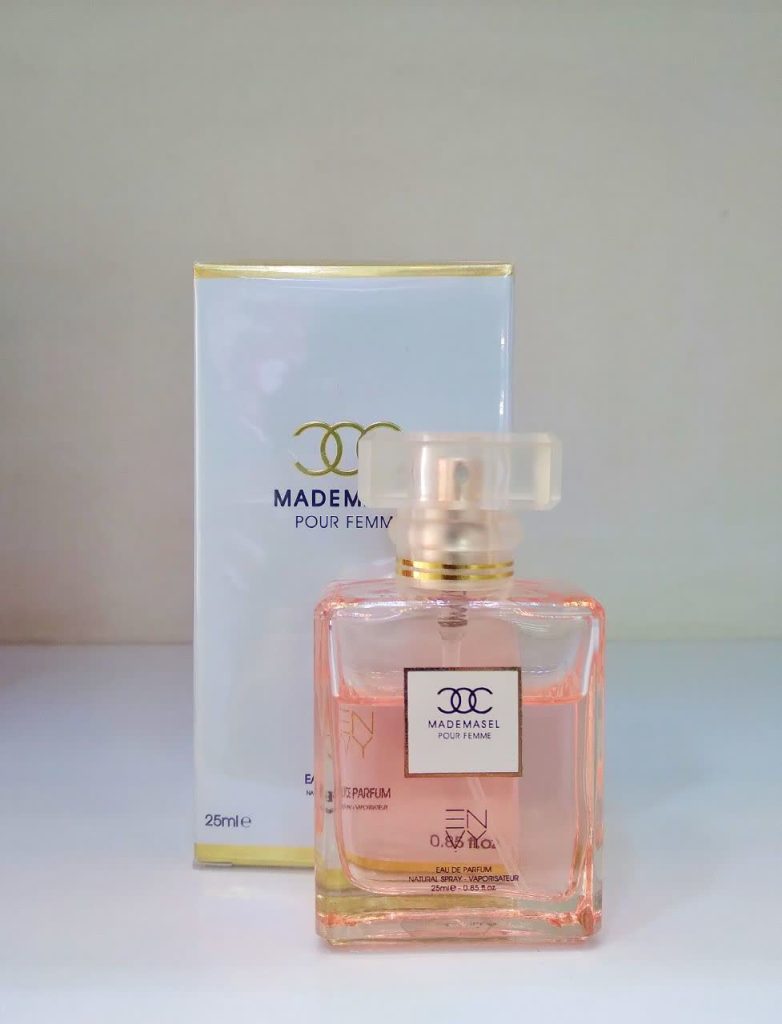 عطر وادکلن ادکلن زنانه MADEMASEL ادوپرفیوم برندENVY رایحه ملایم، شیرین، مرکباتی و گلی ماندگاری بالا 25 میل